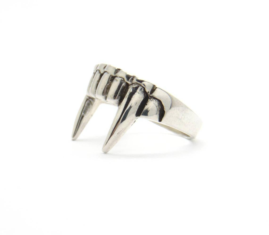 Vampire Personality Teeth Retro Men's And Women's Alloy Ring